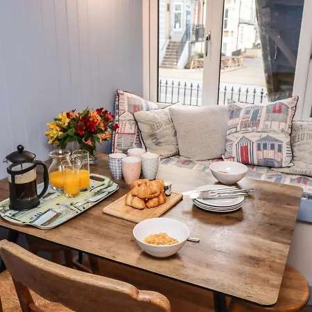 Number One The Crescent 法利